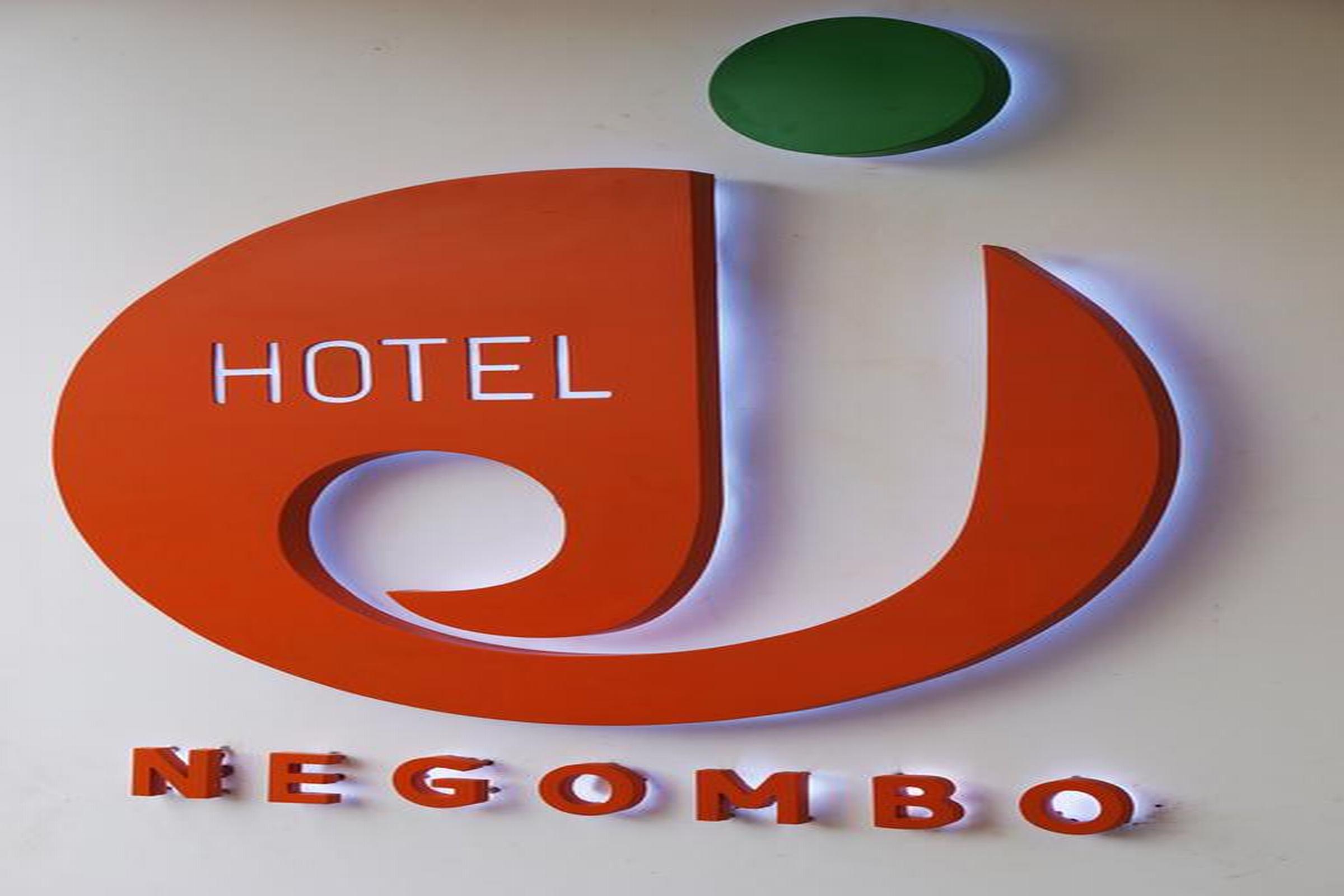 Hotel J Negombo Extérieur photo