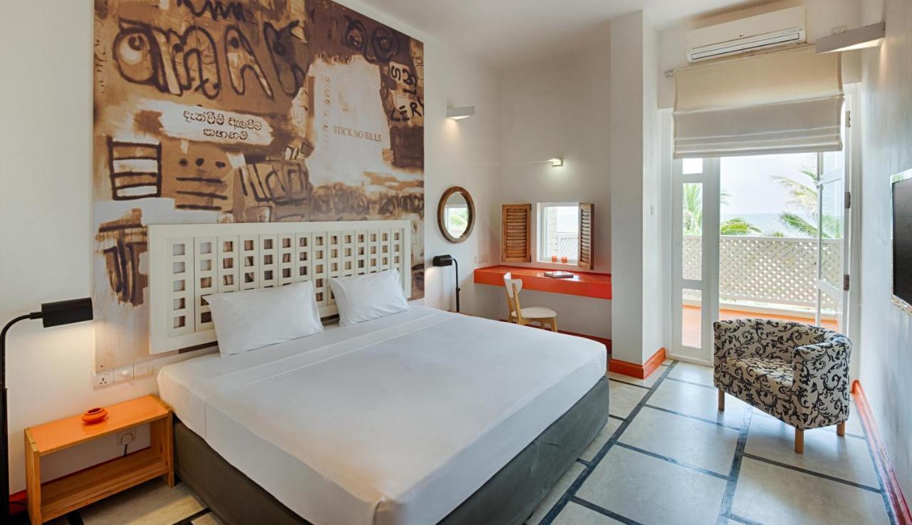 Hotel J Negombo Extérieur photo
