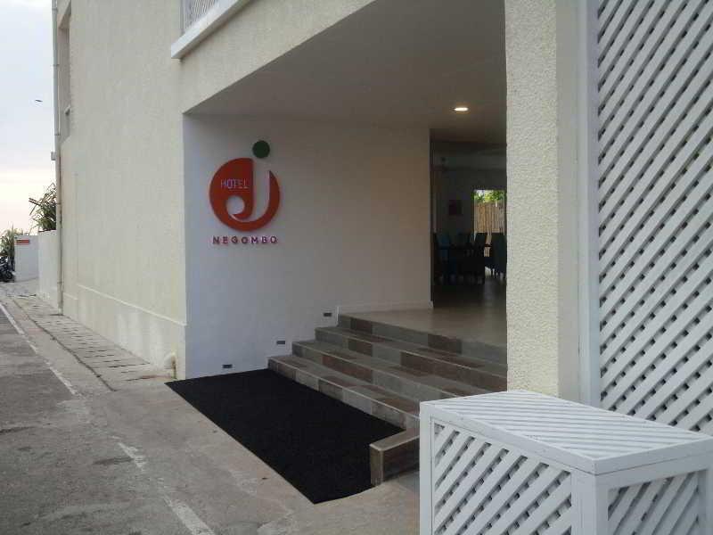 Hotel J Negombo Extérieur photo